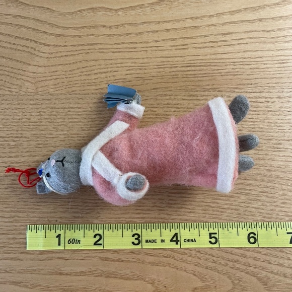 Heart Felts Midwest of Cannon Falls Fancy Cat Ornament Pink & Gray 1920s Flapper - Picture 7 of 8